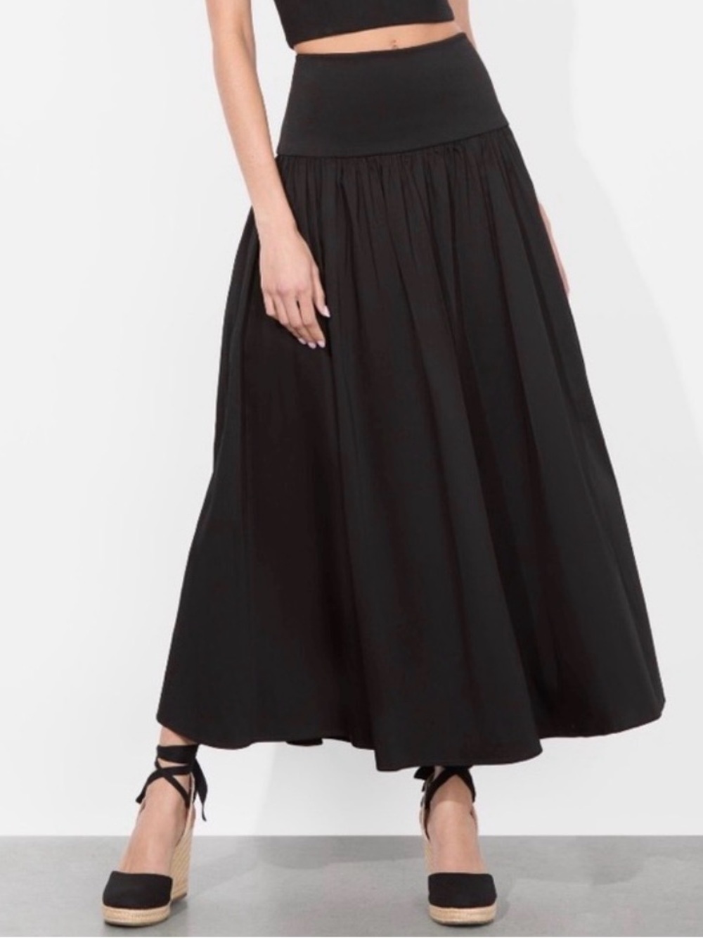 Alice and Olivia Oriana Women’s Black drop waist Maxi Skirt